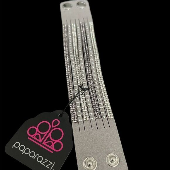 3 for $15 Mix and Match Earring and Bracelet Bundle - Picture 1 of 3